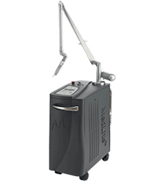 QスイッチYAGレーザー